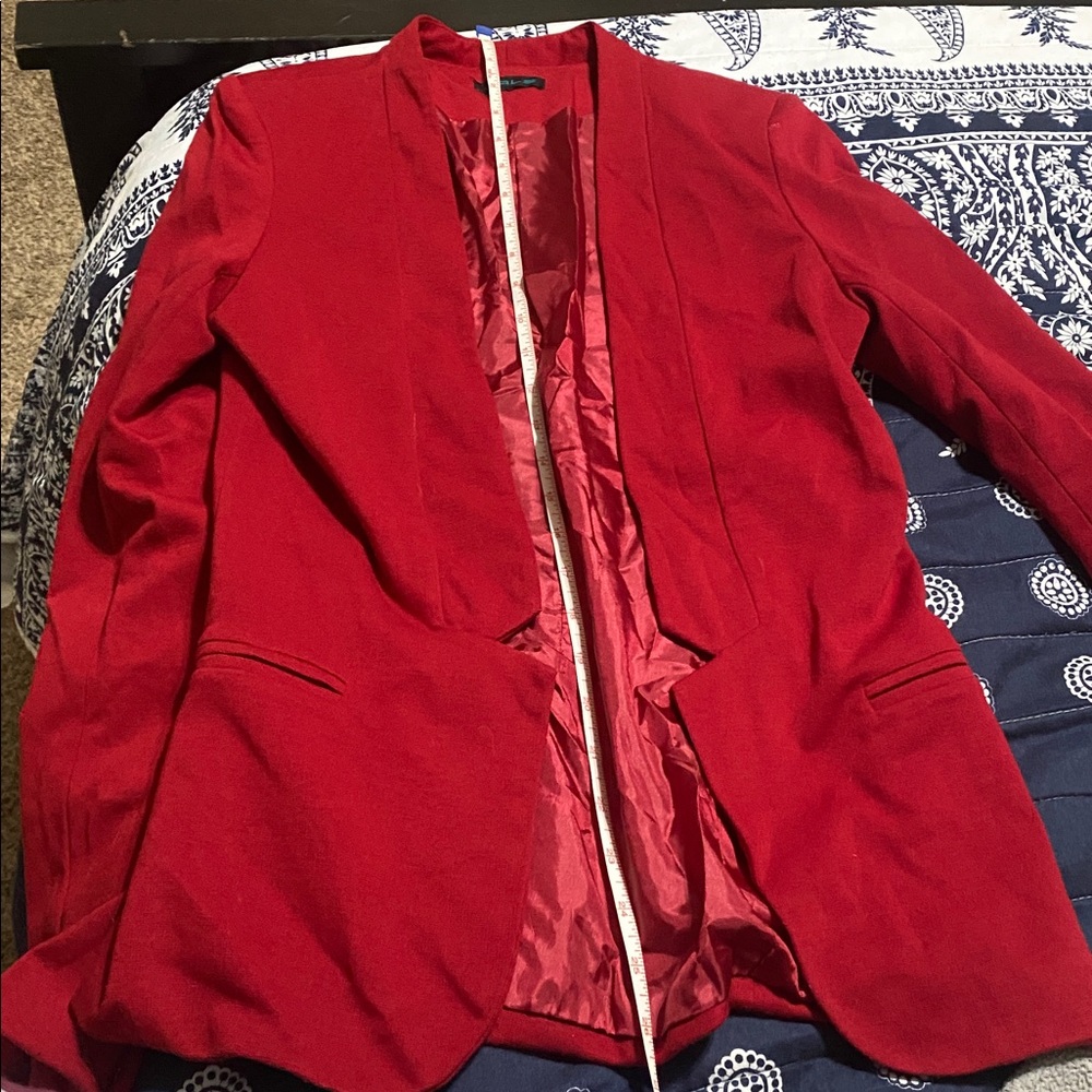 Red blazer - Picture 6 of 9